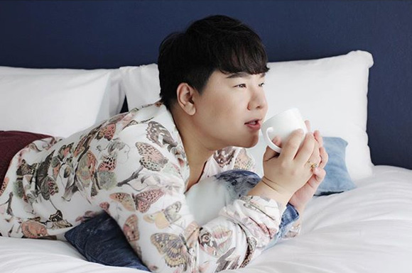 ดีเจบุ๊คโกะ ศัลยกรรม