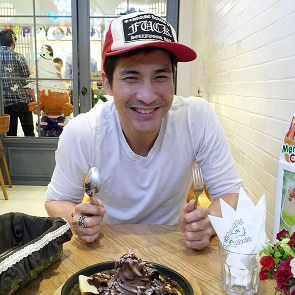 แต๊งค์ พงศกร