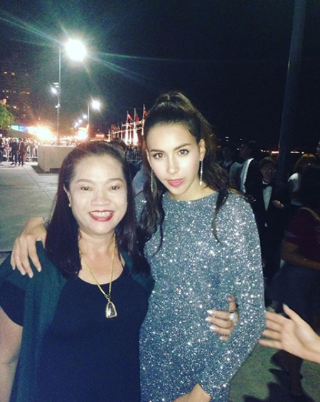 แม่กวาง The face