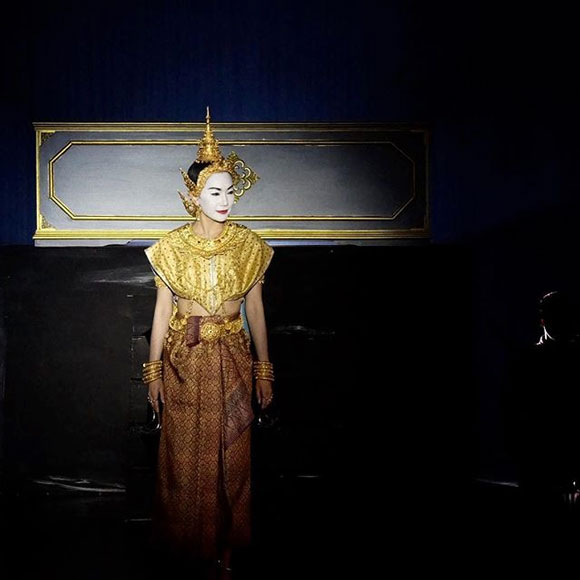 นุ่น วรนุช ในบทบาทของ คุณอุบล ละคร พิษสวาท