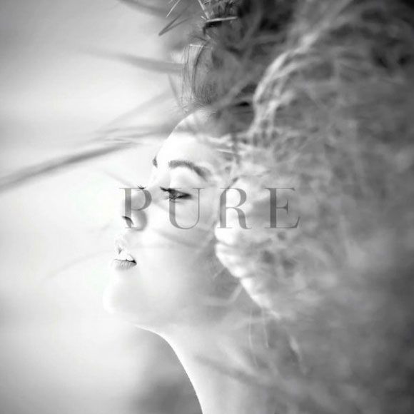 30 ดารา ถ่ายภาพในคอนเซ็ปต์สุดอาร์ท PURE