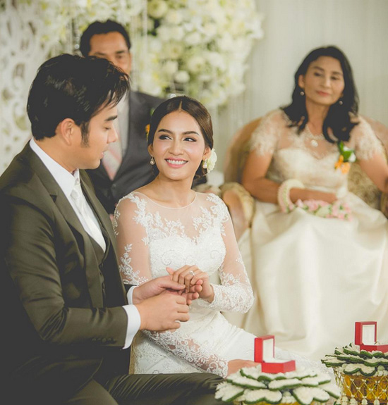 งานแต่ง เจมส์ เรืองศักดิ์ ครูก้อย