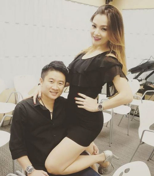 แคนดี้ รากแก่น