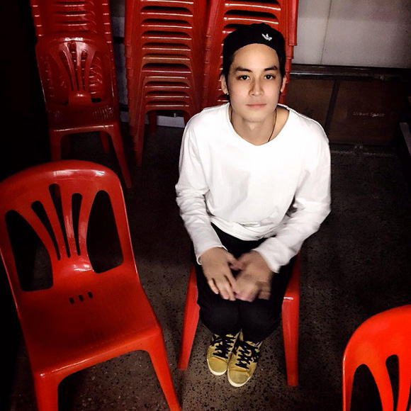 เก้า จิรายุ