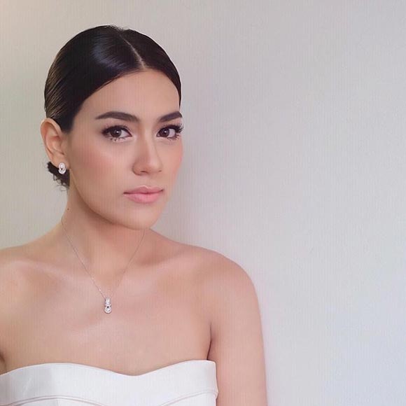 คิมเบอร์ลี่ เดินแบบเครื่องเพชร