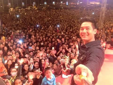 เวียร์ ศุกลวัฒน์ โชว์ตัวที่ สปป. สาว