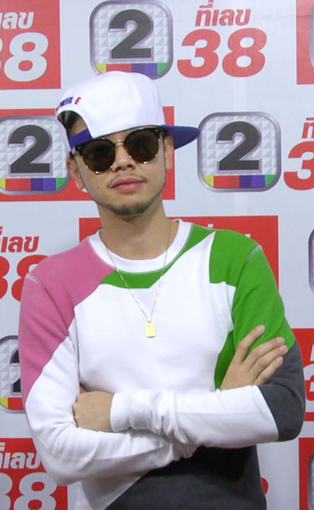 ศรีริต้า เลิก ขันเงิน