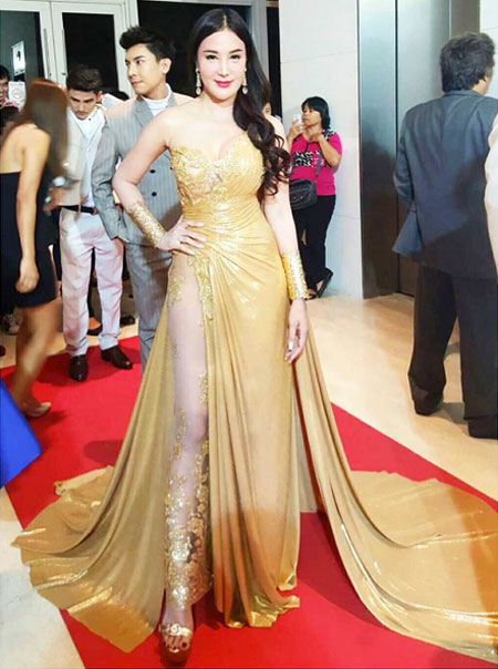 เปิ้ล ไอริณ