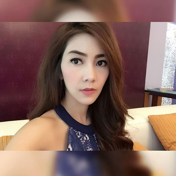 วุ้นเส้น ชาคริต