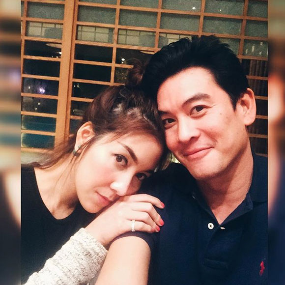 วุ้นเส้น ชาคริต