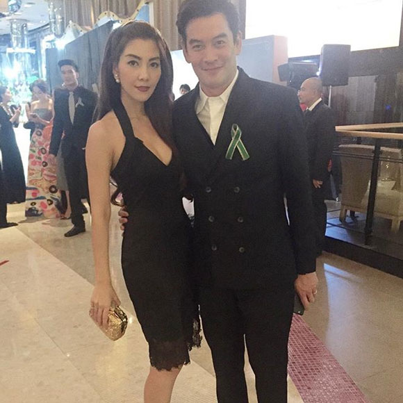 วุ้นเส้น ชาคริต