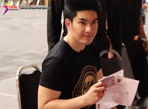 สิงโต เดอะสตาร์ เกณฑ์ทหาร