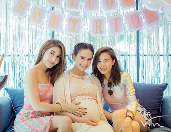 แอน อลิชา