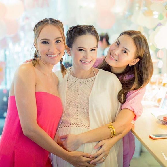 แอน อลิชา