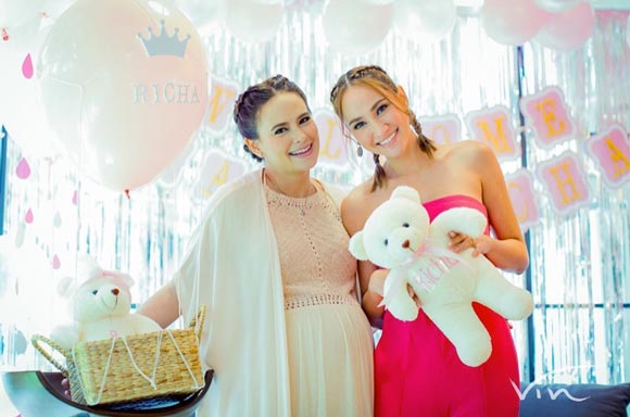 แอน อลิชา