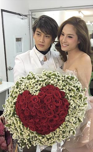 กอล์ฟ ขวัญ