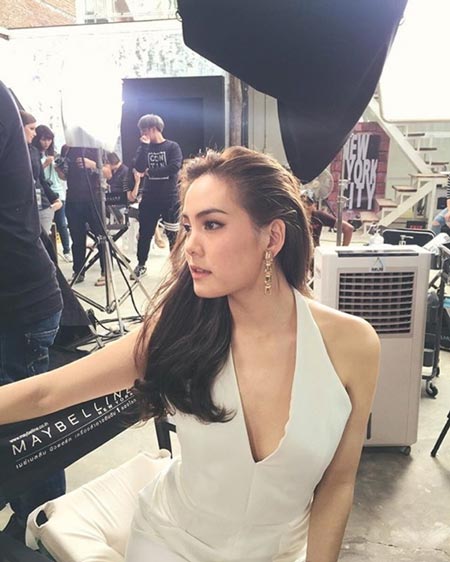 บุ๋ม เจนี่