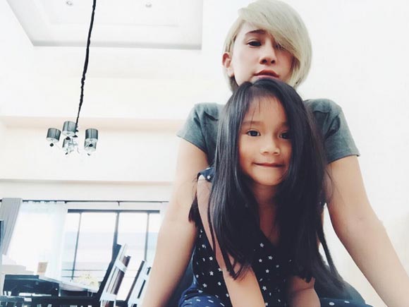 หลิว มนัสวี