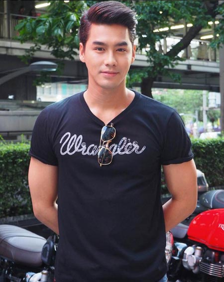 เพ็ชร ฐกฤต แฟน