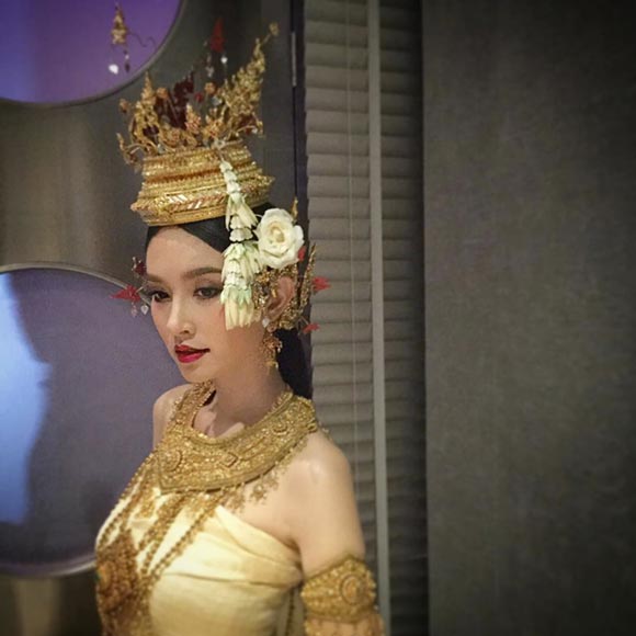 ปอย ตรีชฎา