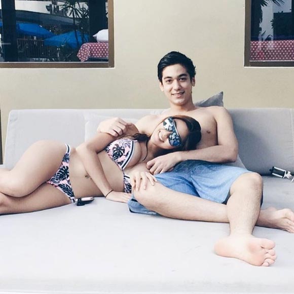 หวาย ปัญญริสา