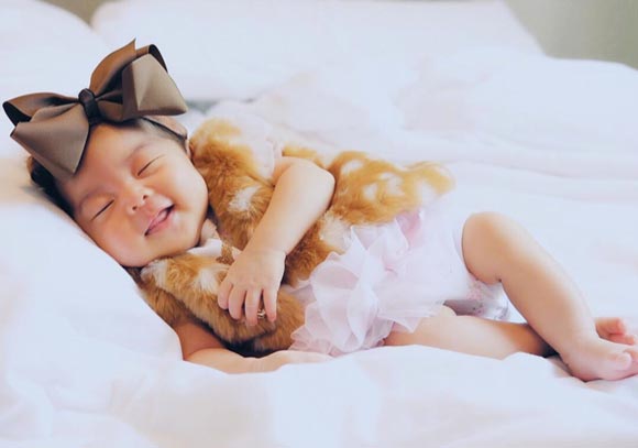 น้องเป่าเปา ถ่ายแบบ