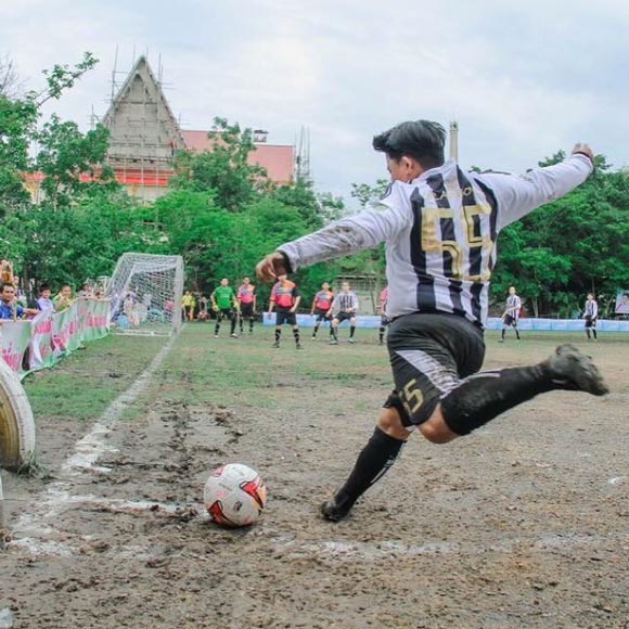 โก๊ะตี๋