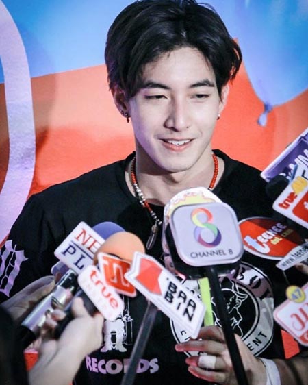 โตโน่ ภาคิน