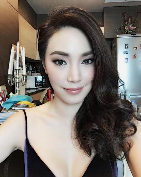 เมย์ พิชญ์นาฏ
