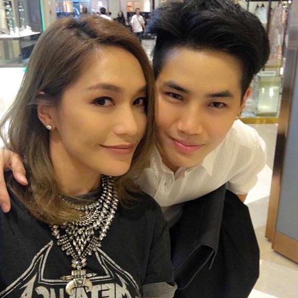 โมเม นภัสสร