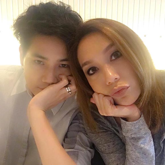 โมเม นภัสสร