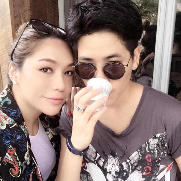 โมเม นภัสสร