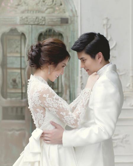 เรือนหอ ออฟฟี่ แม็กซิม