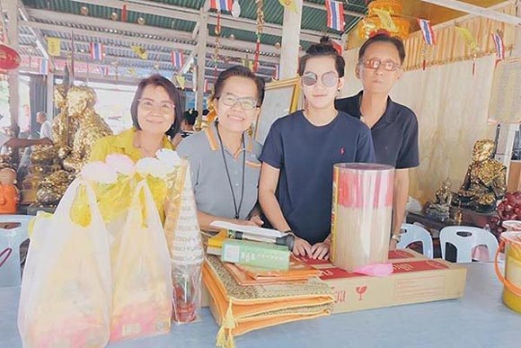 พ่อแม่ ติ๊นา เสียชีวิต