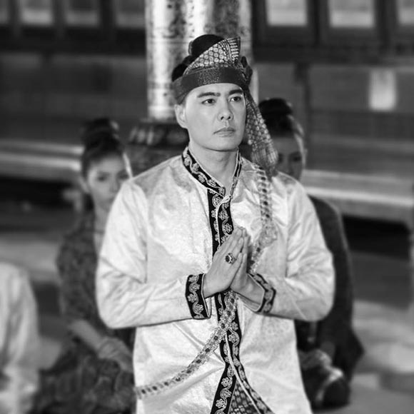 อั้ม ยุ้ย เพลิงพระนาง