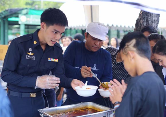 บูม กิตตน์ก้อง