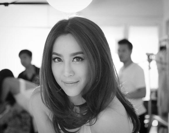 จูน กอปรบุญ วีเจจ๋า