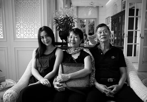 จูน กอปรบุญ วีเจจ๋า