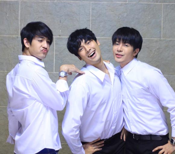 บอม ธนิน ละคร ชั่วโมงต้องมนต์