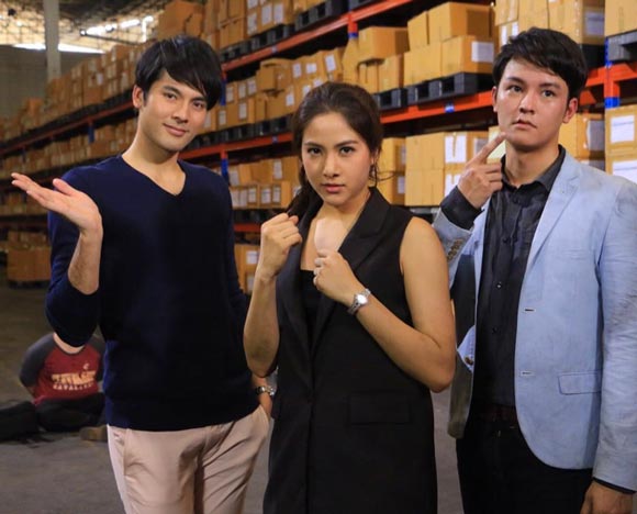 บอม ธนิน ละคร ชั่วโมงต้องมนต์