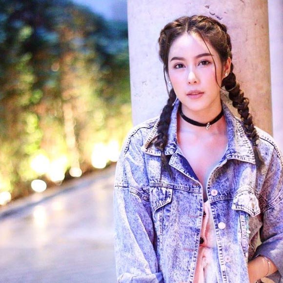 เบญ สงครามนางงาม