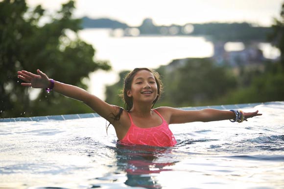 น้องเทย์เลอร์ ลูกสาว เคท ไบรโอนี่