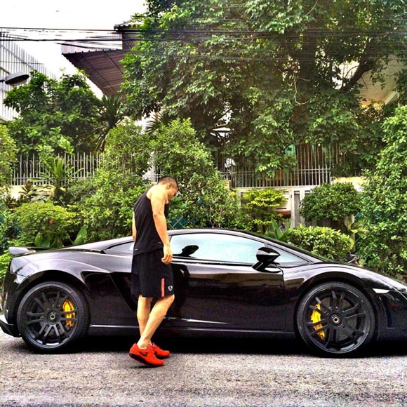 ดีเจภูมิ