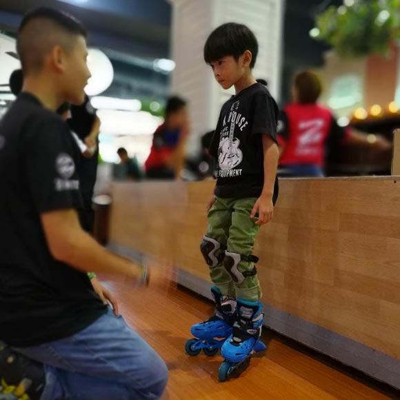 น้องคีตะ ลูกชาย ลีโอ พุฒ