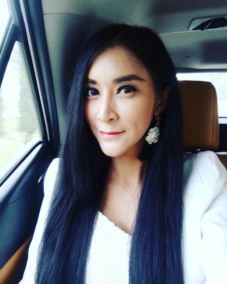 ใหม่ แทค