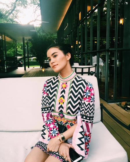 มัดหมี่ พิมดาว