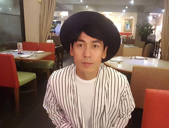 ดีเจเพชรจ้า ป๋อมแป๋ม