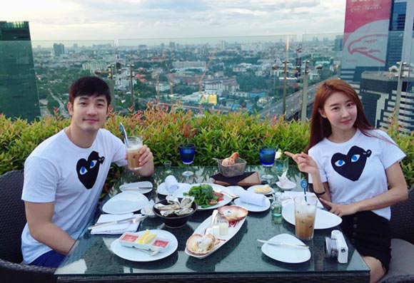 อ้วน รังสิต ควงแฟนสาวเกาหลีเที่ยวเขาใหญ่