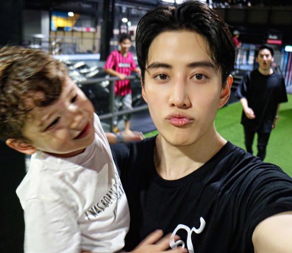 ไมค์ ซาร่า