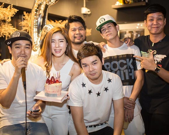 จียอน อาร์ เดอะสตาร์